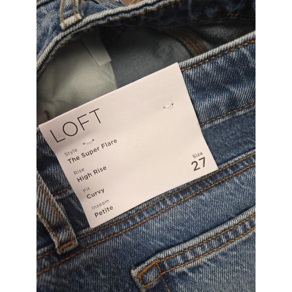 Ann Taylor LOFT NWT Curvy High Rise Super Flare Jeans Petite Inseam Size 27 - Picture 4 of 6